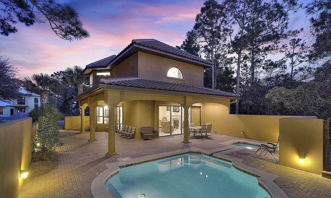 Emerald Waters Village House | Magnificent Miramar Beach Home w/ Pool! Up to 25% Off