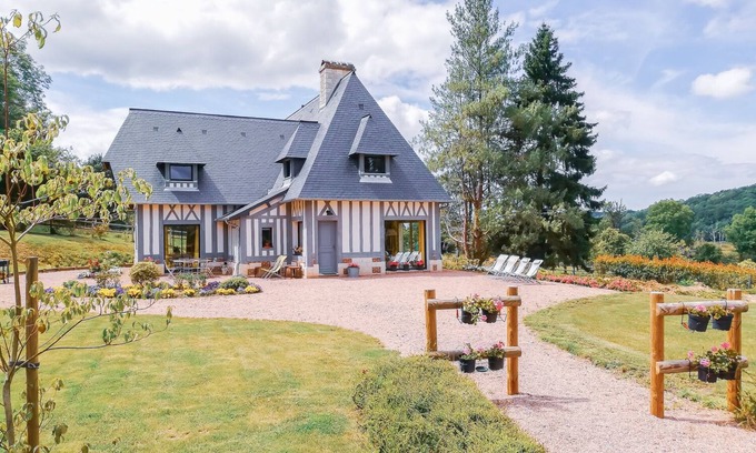 Blangy-le-Chateau House | Magnificent Normandy house, 20 minutes from the sea, sleeps 8-10, wi-fi