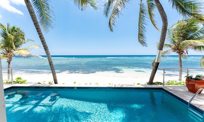 Bodden Town Condo | Magnificent Ocean Front Sea Palm Villa #11