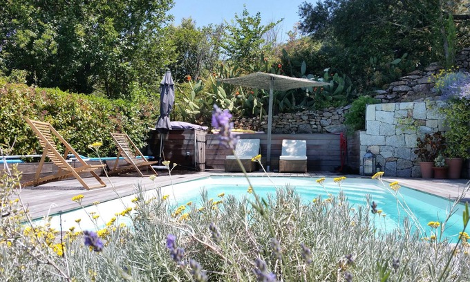 Fozzano House | Magnificent sheepfold, swimming pool and sea view in Fozzano