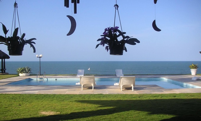Pacheco Villa | MAGNIFICENT VILLA BY THE SEA