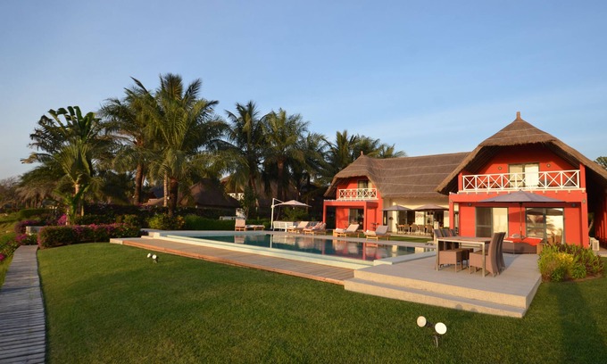 Cap Skirring Villa | MAGNIFICENT VILLA BY THE SEA WITH PRIVATE ACCESS TO THE BEACH, 5 * SERVICE