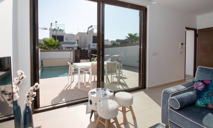 Benijofar Villa | Magnificent villa with private pool