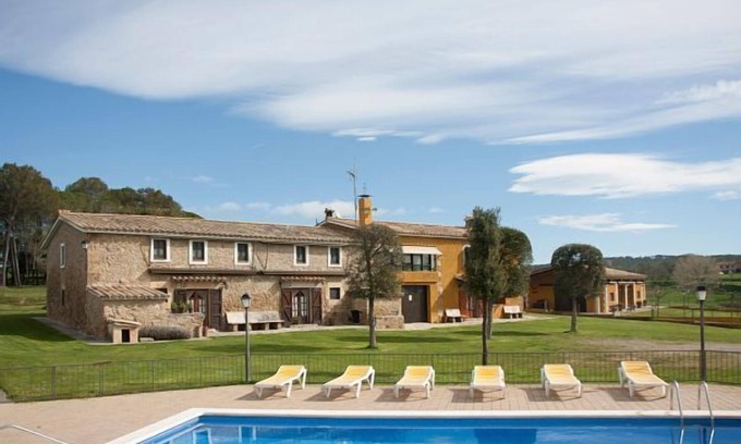 Fontcoberta Other | Magnificient 19th century country house with pool, barbecue porch, garden,.