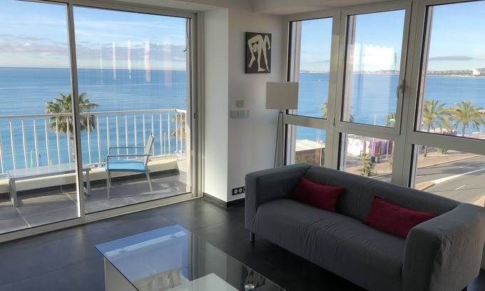 Cros-de-Cagnes Apartment | Magnifique Appartement Bord de mer Avec vue Splendide