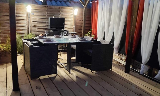 La Crau Apartment | Magnifique Appartement 2 Chambres Espaces Extérieurs 50m2