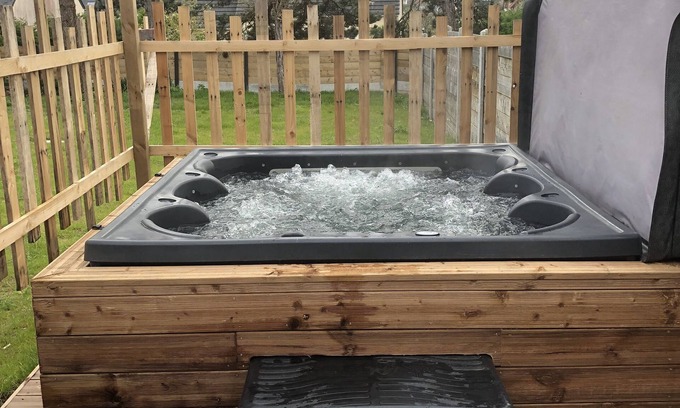 Barneville-Carteret Villa | Magnifique Villa Neuve Avec Jacuzzi, Terrain de Pétanque à 5 Minutes de la Plage