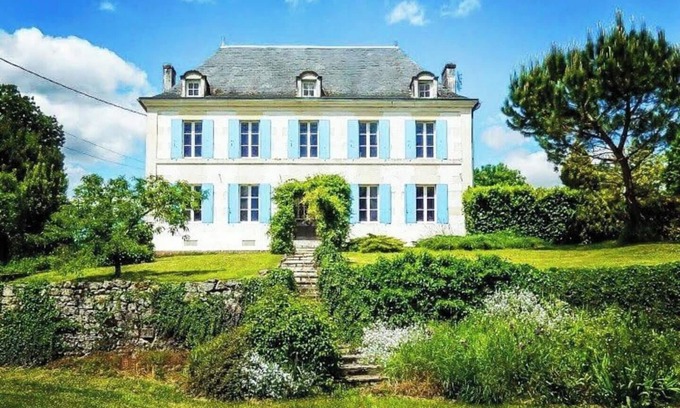 Saint-Sulpice-d'Arnoult House | Magnifique manoir, quatre chambres, avec piscine