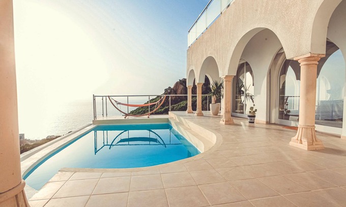 Beja Governate Villa | Magnifique Villa Avec Piscine et vue sur mer & Montagnes