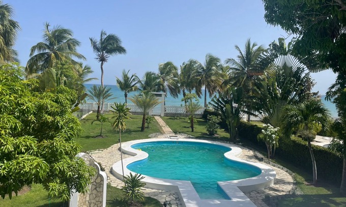 Bani House | Magnifique Villa au bord de la mer avec piscine