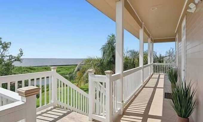 Lafitte Bed & Breakfast | Magnolia Cottage R8