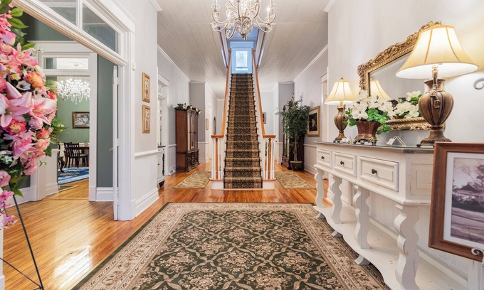 Clayton Bed & Breakfast | Magnolia Inn