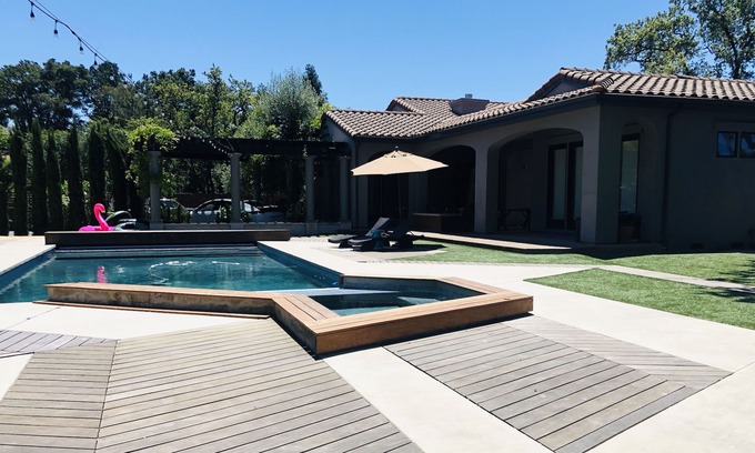 Healdsburg House | Magnum in a Wine Glass