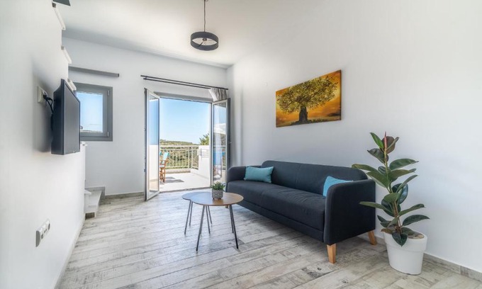Gouvai Apartment | Magriplis Hill Apts
