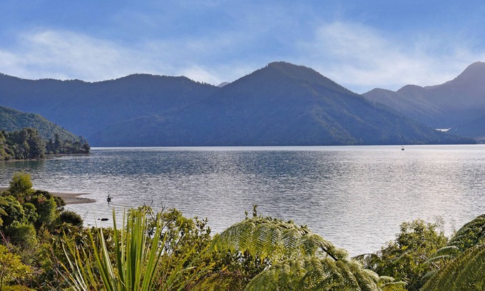 Havelock House | Mahakipawa Hideaway - Marlborough Sounds Home