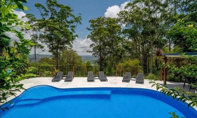 Mapleton Bed & Breakfast | Mahalo Accomodation
