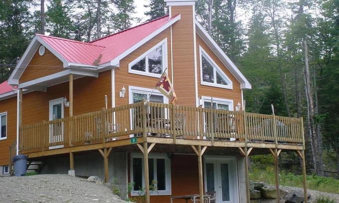 Oquossoc House | Mahara 1 by Morton & Furbish