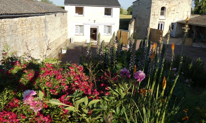 Saint-Leger-de-Montbrillais House | Maison Proche Center Parcs