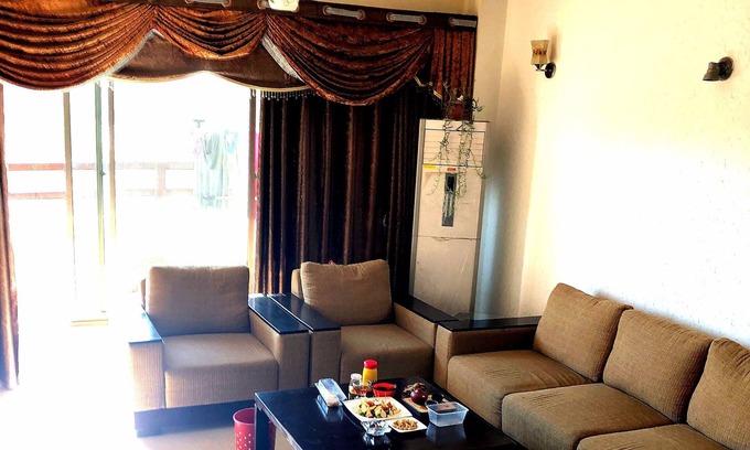 E-11 Sector Bed & Breakfast | Maidi Backpacker