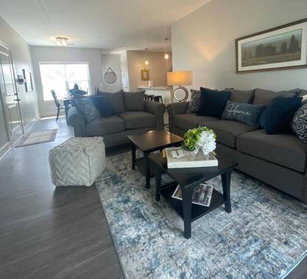 Bettendorf Apartment | Main Floor 2 Bedroom Condo in Bettendorf