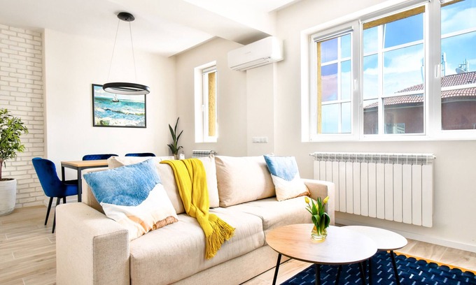 Sofia City Center Apartment | Main Street Area | Metro Station | Washer&Dryer | Stunning View