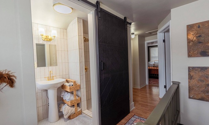 Lindsborg House | Main Street Stay