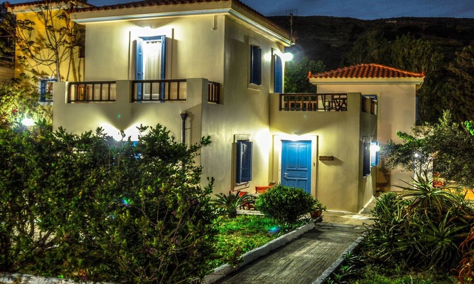 Andros House | Mainades Maisonettes. Splendid view. Green landscape. 2-floor houses.