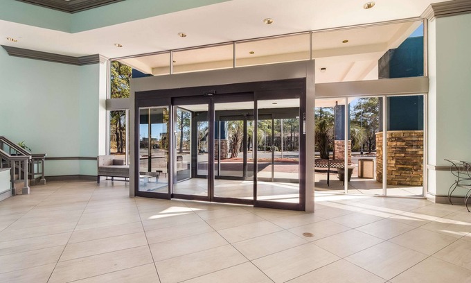 Florence Hotel | MainStay Suites Florence - Darlington