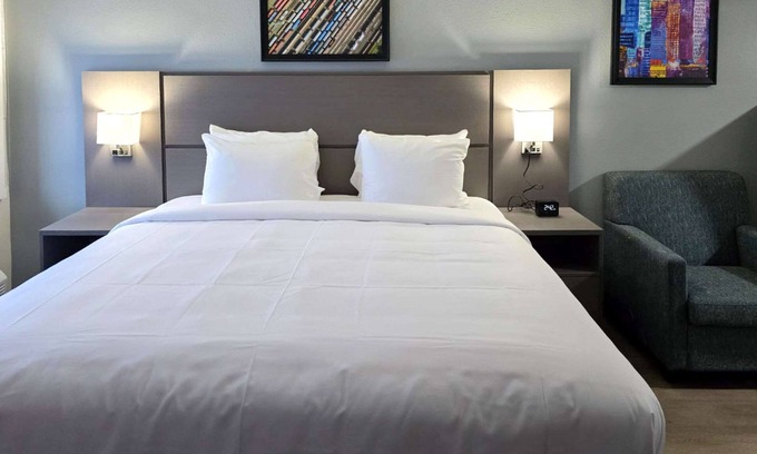 Prince George Hotel | MainStay Suites Prince George - Fort Gregg