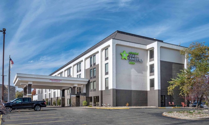 Springfield Hotel | MainStay Suites Springfield IL