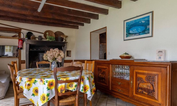 Charbonnieres-les-Vieilles House | Maison au Cœur de la Campagne en Pleine Nature