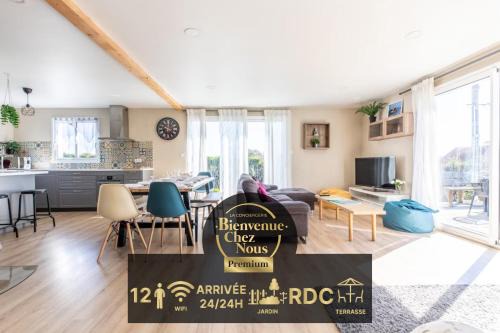 Laschamps Apartment | Maison 12 Couchages tout confort - 11B Vialle St Gene