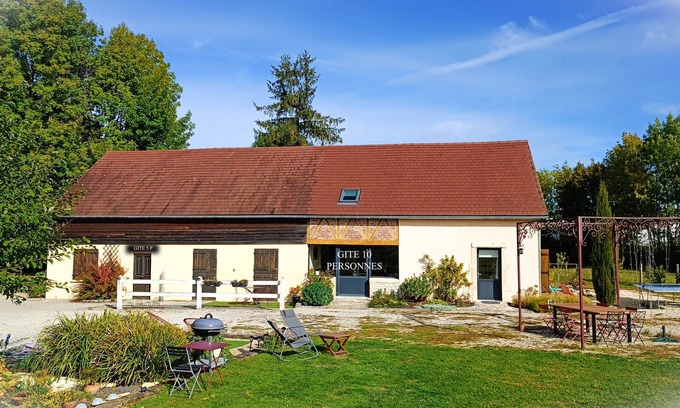 Bar-sur-Seine House | Maison 2 Chambres Bord de Seine au Coeur de la Côte des Bar en Champagne