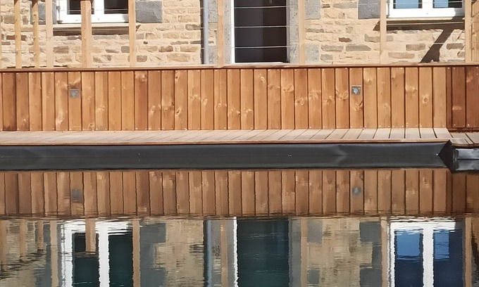 Laurenan House | Maison 4 Personnes Avec Piscine Naturelle, Animaux Acceptés