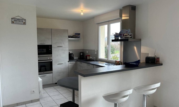 Pleherel-Plage-Vieux-Bourg House | Maison 6 Personnes à Proximité de L'anse du Croc