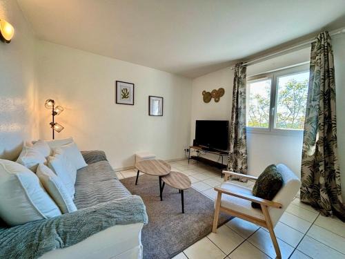 Chatillon-le-Duc House | Maison 8 personnes Garage & Terrasse privée