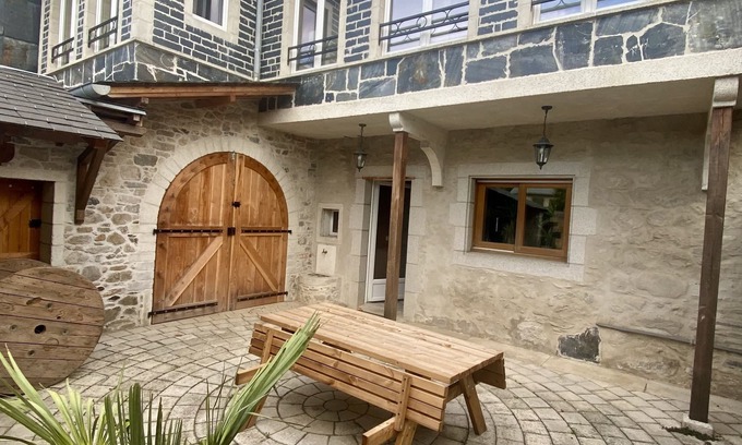 Brassac House | Maison Accueillante Cœur du Village . Brassac