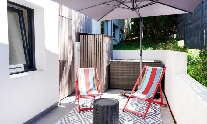 Ascain House | Maison Aranea