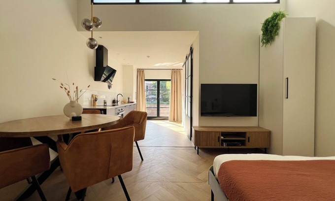 Dordrecht Apartment | Maison Arrière