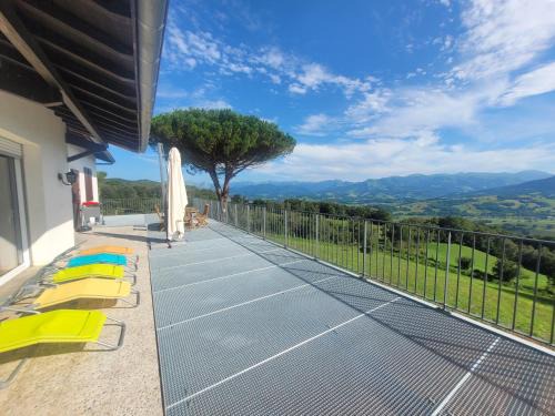 Irouleguy House | Maison au Pays Basque, calme avec vue imprenable sur montagnes