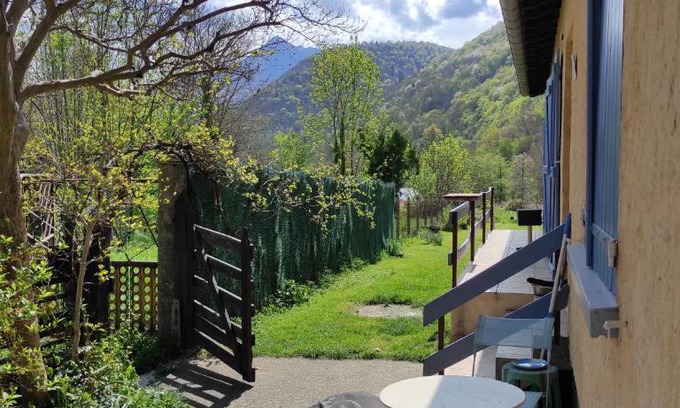 Aspet House | Maison au pied de la montagne