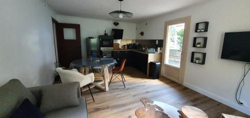 Sarrancolin House | Maison aux pieds des Pyrénées