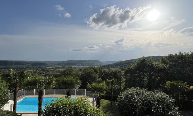 Cazoules House | Maison Avec Piscine et vue sur la Vallée de la Dordogne