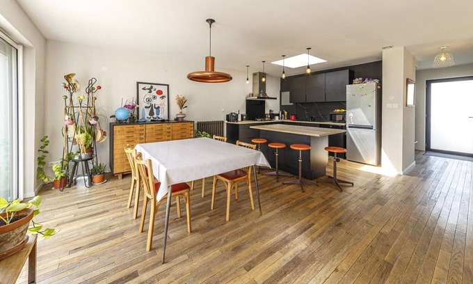 Les Hauts de Saint-Aubin House | Maison avec beau jardin au cœur d'Angers