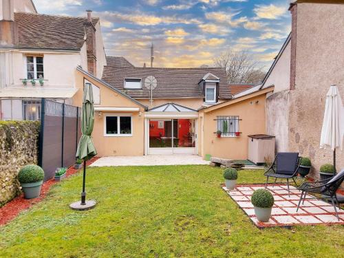 Chateaudun House | Maison avec jardin à Châteaudun, près de Paris - FR-1-581-149