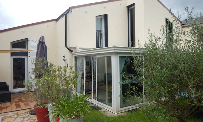 Croissy-Beaubourg House | Maison Avec Piscine Proche Paris et Disney