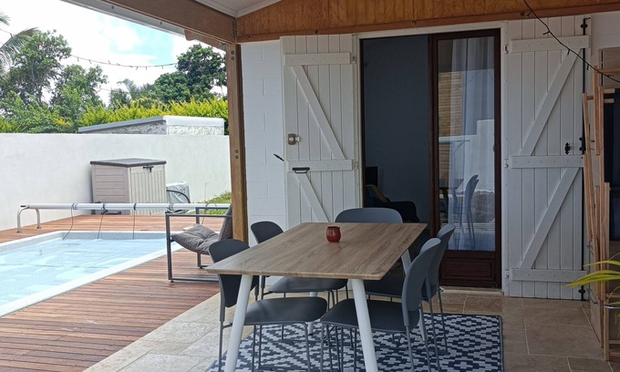 La Montagne House | Maison Avec Piscine Proche du Parcours Trail Chemin des Anglais