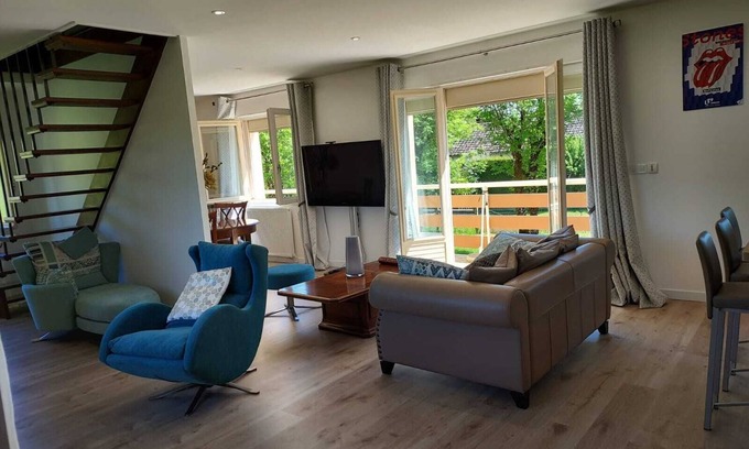 Marigny House | Maison Bien-être - With Sauna at Lac de Chalain - Gîtes Les 4 saisons