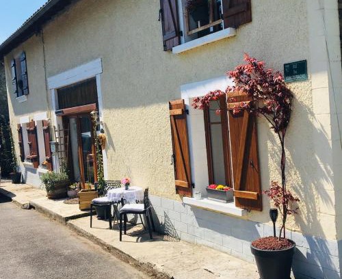 Cussac Bed & Breakfast | Maison Blanche De Hudson