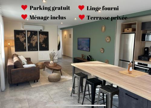 Jouvence House | Maison calme avec terrasse-garage centre ville D